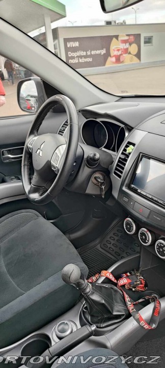 Mitsubishi Ostatní modely Outlander 2,0 DI-D, 4x4 2007