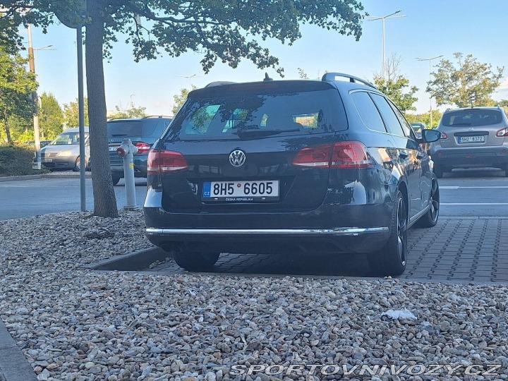 Volkswagen Ostatní modely Passat 2,0 B7 2011
