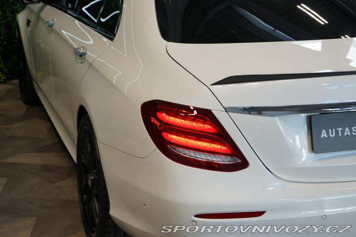 Mercedes-Benz E 63 AMG 4M+ Masáž AMG-Driv 2020