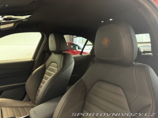 Alfa Romeo Giulia 2.0 Turbo 280k AT8 AWD  I 2025