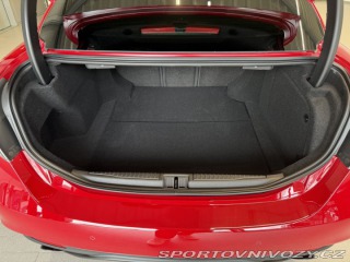 Alfa Romeo Giulia 2.0 Turbo 280k AT8 AWD  I 2025