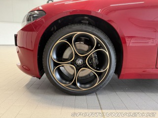 Alfa Romeo Giulia 2.0 Turbo 280k AT8 AWD  I 2025