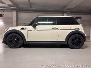 Mini One 1.6i 72kw 2013