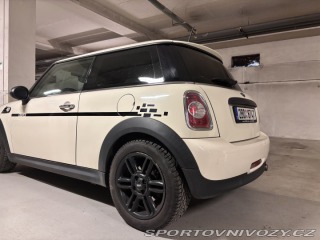 Mini One 1.6i 72kw 2013