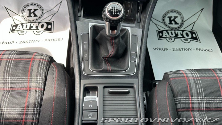 Volkswagen Golf 2.0TSI 162kW*GTI*Navi*Xen 2015