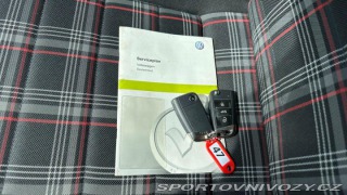 Volkswagen Golf 2.0TSI 162kW*GTI*Navi*Xen 2015