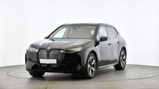 BMW iX XDRIVE 40 Připravujeme 2022