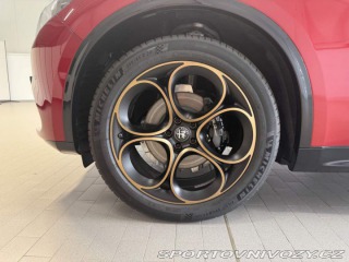 Alfa Romeo Stelvio 2.0 Turbo 280k Q4 AT8 INT 2025