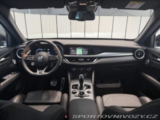 Alfa Romeo Stelvio 2.0 Turbo 280k Q4 AT8 INT 2025