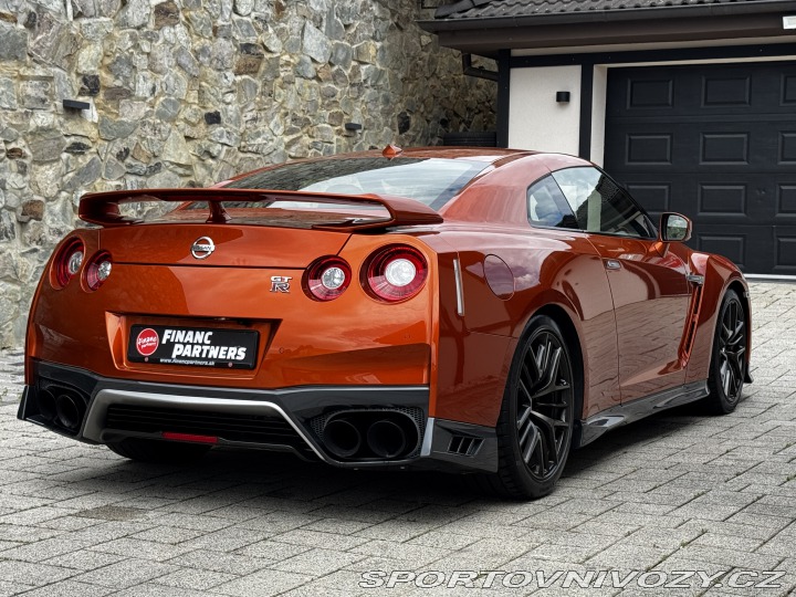 Nissan GT-R 2018