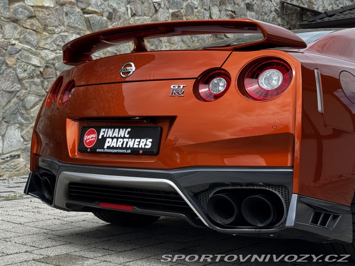 Nissan GT-R 2018