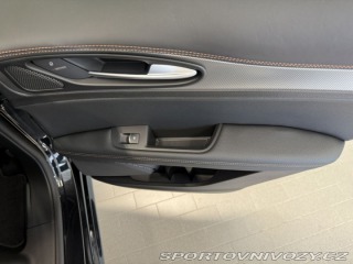 Alfa Romeo Stelvio 2.0 Turbo 280k Q4 AT8 INT 2025