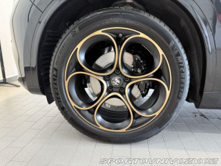 Alfa Romeo Stelvio 2.0 Turbo 280k Q4 AT8 INT 2025