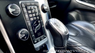 Volvo V40 R-Design 2013