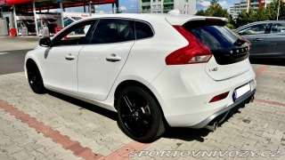 Volvo V40 R-Design 2013