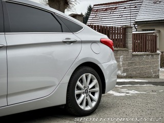 Hyundai Ostatní modely I 40 1.7 CRDi Top výbava 2012