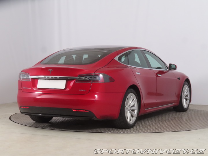Tesla Model S 100D 2019