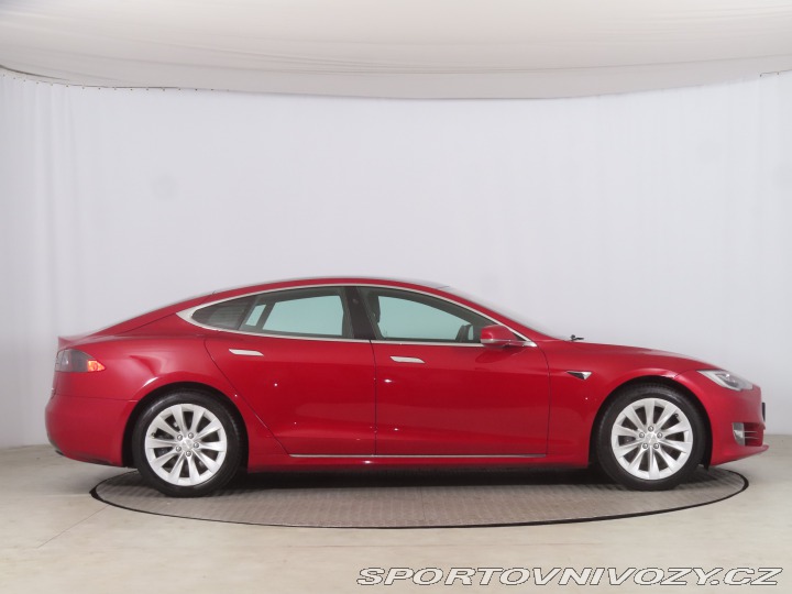Tesla Model S 100D 2019