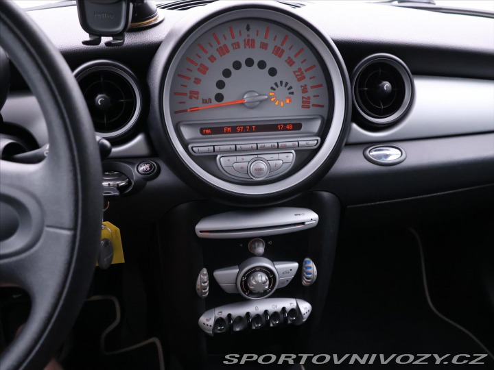 Mini One 1,4 Mini Clubman One Serv 2010