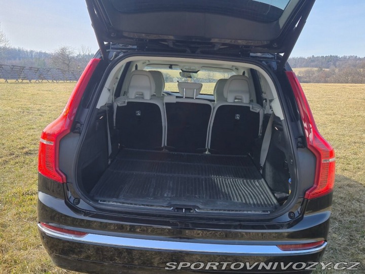 Volvo Ostatní modely XC90 2,5 RECHARGE 1800