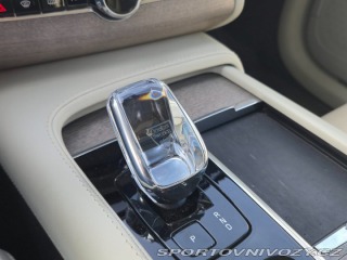 Volvo Ostatní modely XC90 2,5 RECHARGE 1800