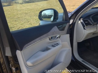 Volvo Ostatní modely XC90 2,5 RECHARGE 1800