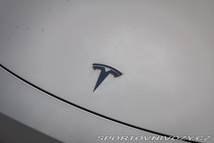 Tesla Model Y Long Range 378kW 2022