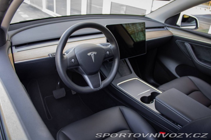 Tesla Model Y Long Range 378kW 2022