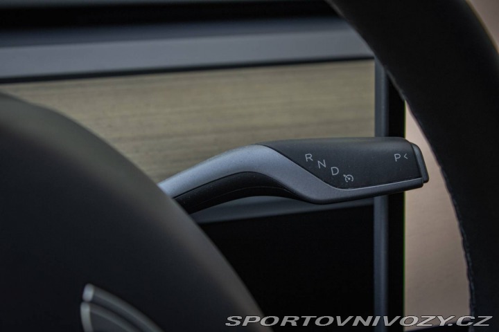 Tesla Model Y Long Range 378kW 2022