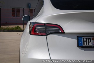 Tesla Model Y Long Range 378kW 2022