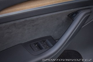 Tesla Model Y Long Range 378kW 2022