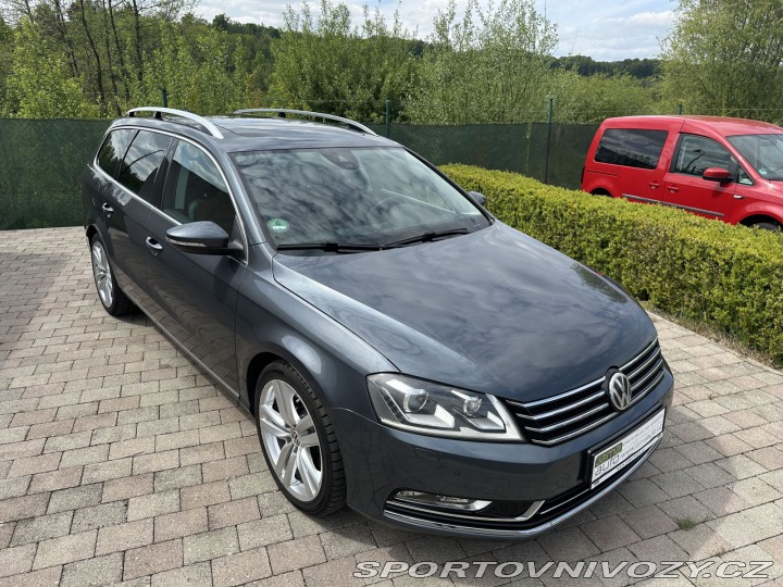 Volkswagen Ostatní modely Passat 3,6 V6 220kW DSG 4x4 HIGH 2011
