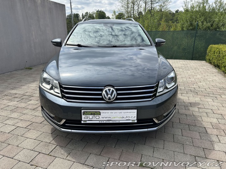 Volkswagen Ostatní modely Passat 3,6 V6 220kW DSG 4x4 HIGH 2011