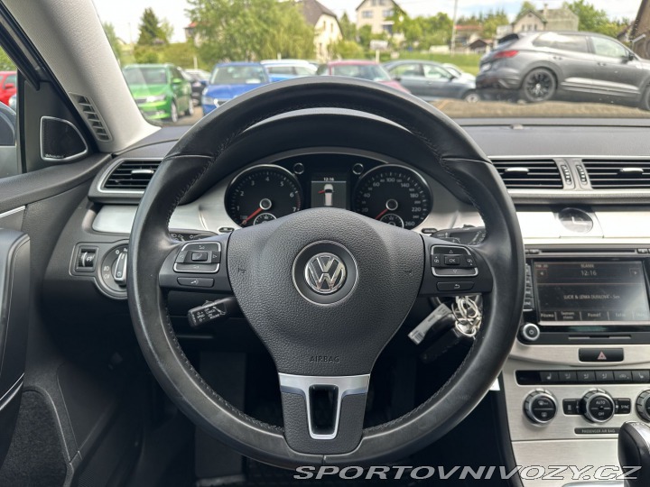 Volkswagen Ostatní modely Passat 3,6 V6 220kW DSG 4x4 HIGH 2011