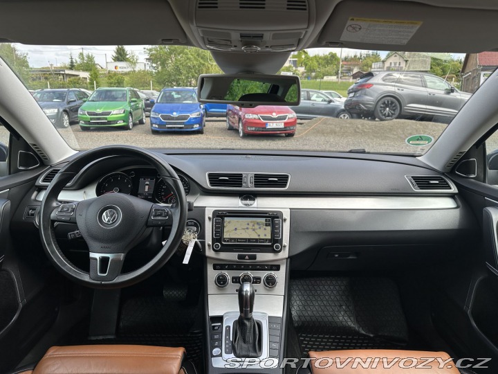 Volkswagen Ostatní modely Passat 3,6 V6 220kW DSG 4x4 HIGH 2011