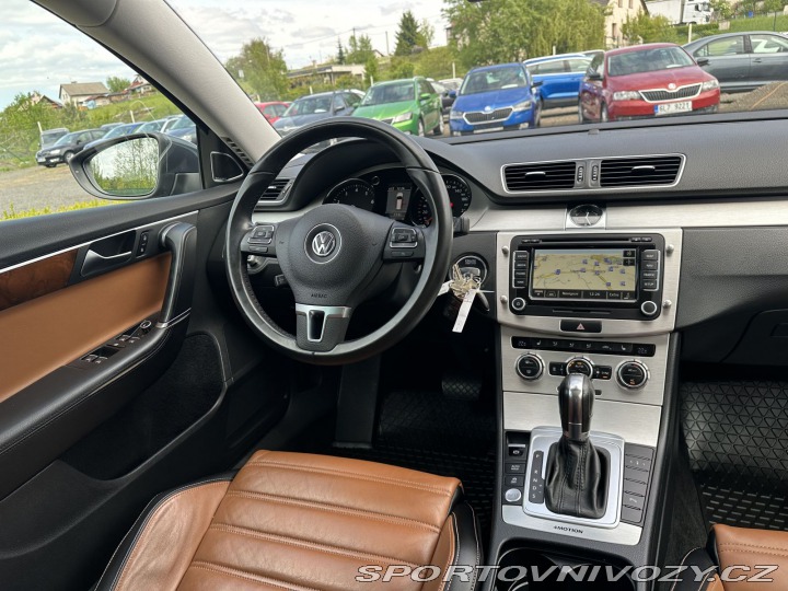 Volkswagen Ostatní modely Passat 3,6 V6 220kW DSG 4x4 HIGH 2011