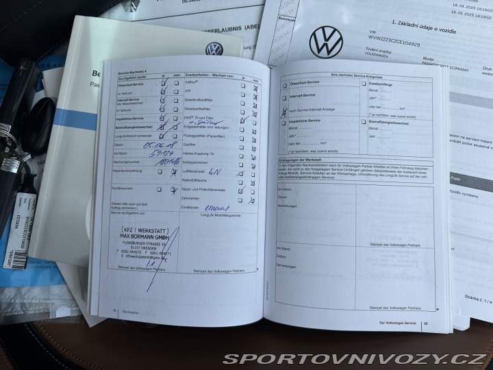 Volkswagen Ostatní modely Passat 3,6 V6 220kW DSG 4x4 HIGH 2011