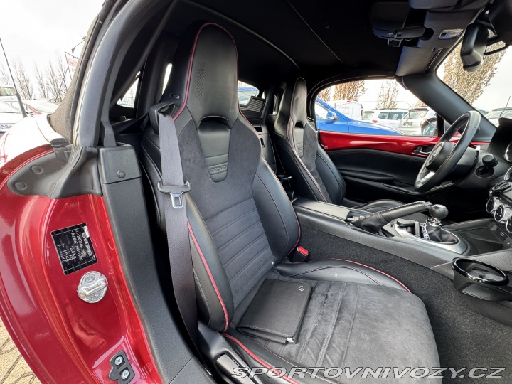 Mazda MX-5 2,0i 118KW REVOLUTION TOP 2014