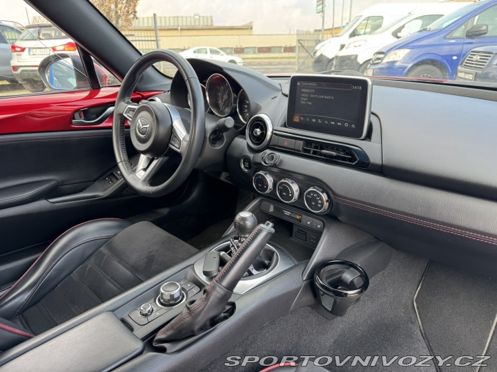 Mazda MX-5 2,0i 118KW REVOLUTION TOP 2014