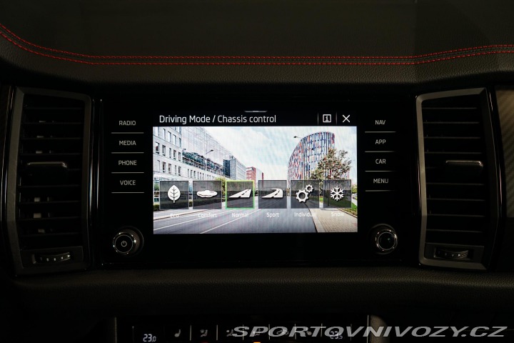 Škoda Kodiaq RS RS TSI 4x4 180kW ACC Tažn 2023
