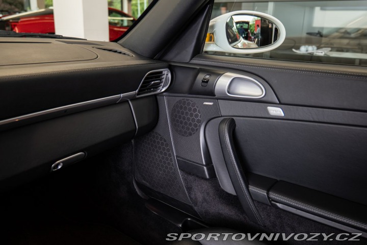Porsche 911 Carrera 4S Coupe 2008