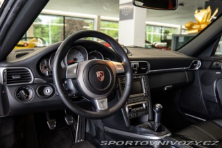 Porsche 911 Carrera 4S Coupe 2008