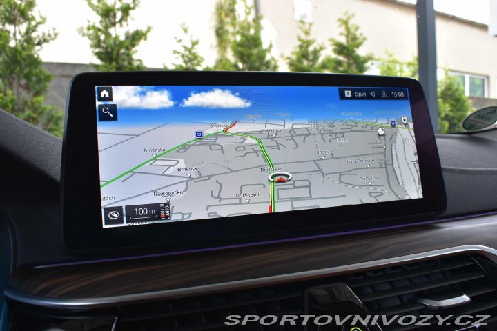 BMW 5 530d xDrive LUXURY*DPH*ČR 2023