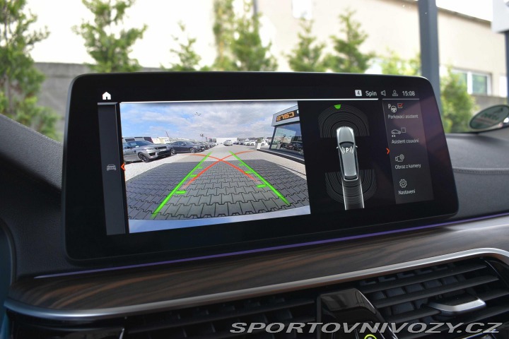 BMW 5 530d xDrive LUXURY*DPH*ČR 2023