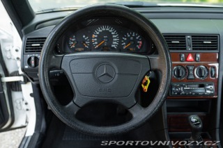 Mercedes-Benz C 200 KOMPRESSOR 1996