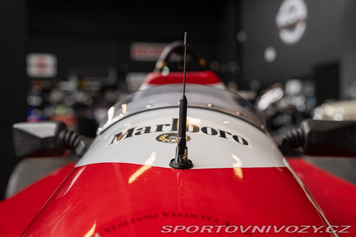 Ostatní značky Ostatní modely FORMULA ALFA BOXER 1987