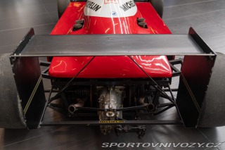 Ostatní značky Ostatní modely FORMULA ALFA BOXER 1987