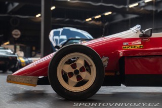 Ostatní značky Ostatní modely FORMULA ALFA BOXER 1987