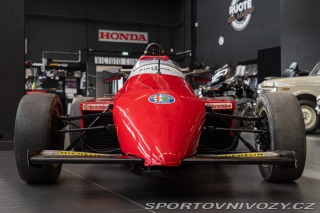 Ostatní značky Ostatní modely FORMULA ALFA BOXER 1987