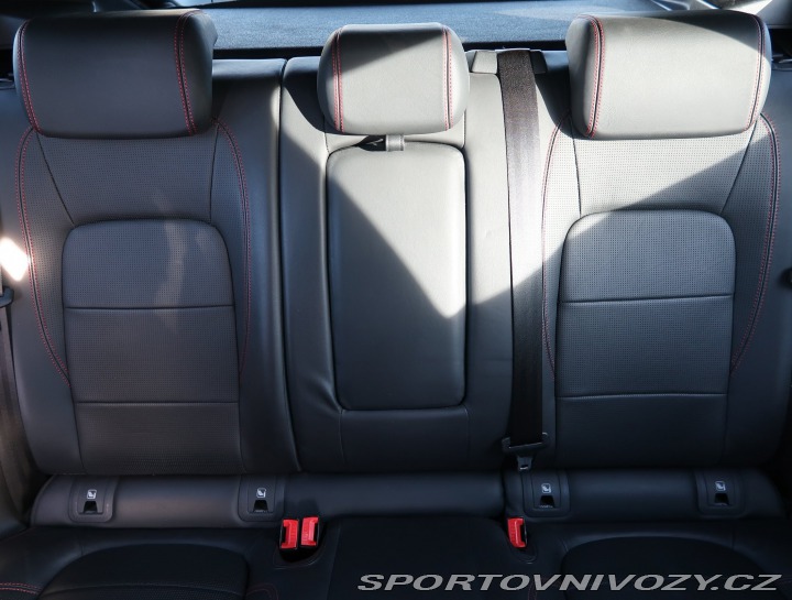 Jaguar E-Pace R-Dynamic D180 AWD 2018